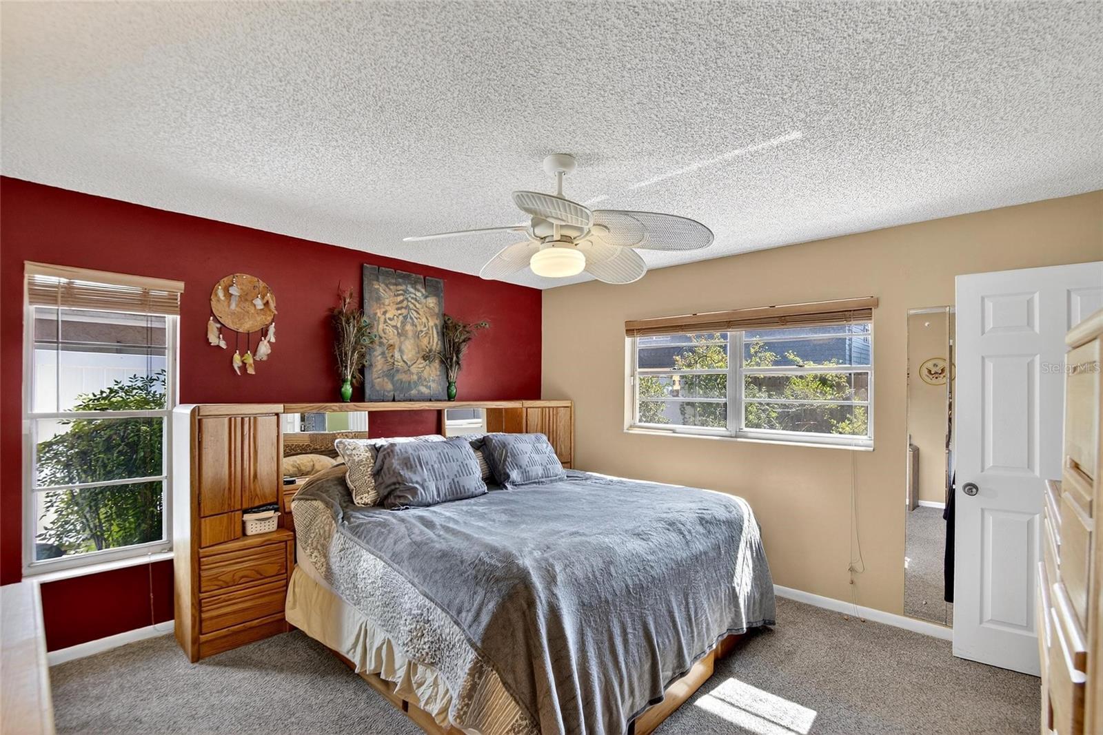 Image 28 of 47 For 508 Sovereign Court