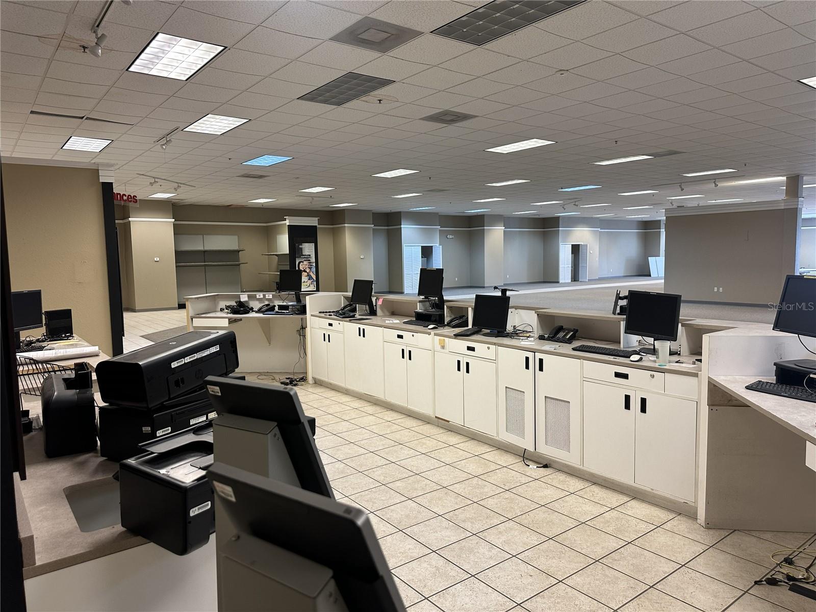 Image 8 of 9 For 1510 College Avenue