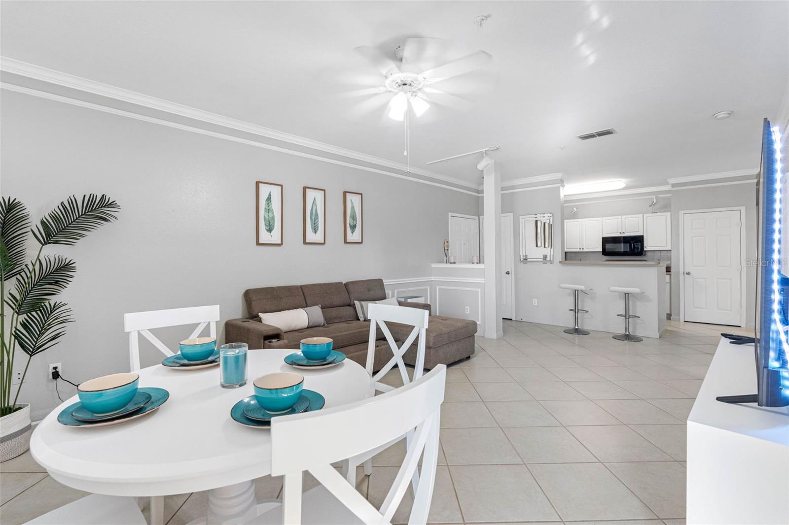 Image 16 of 63 For 4343 Bayside Village Drive 104