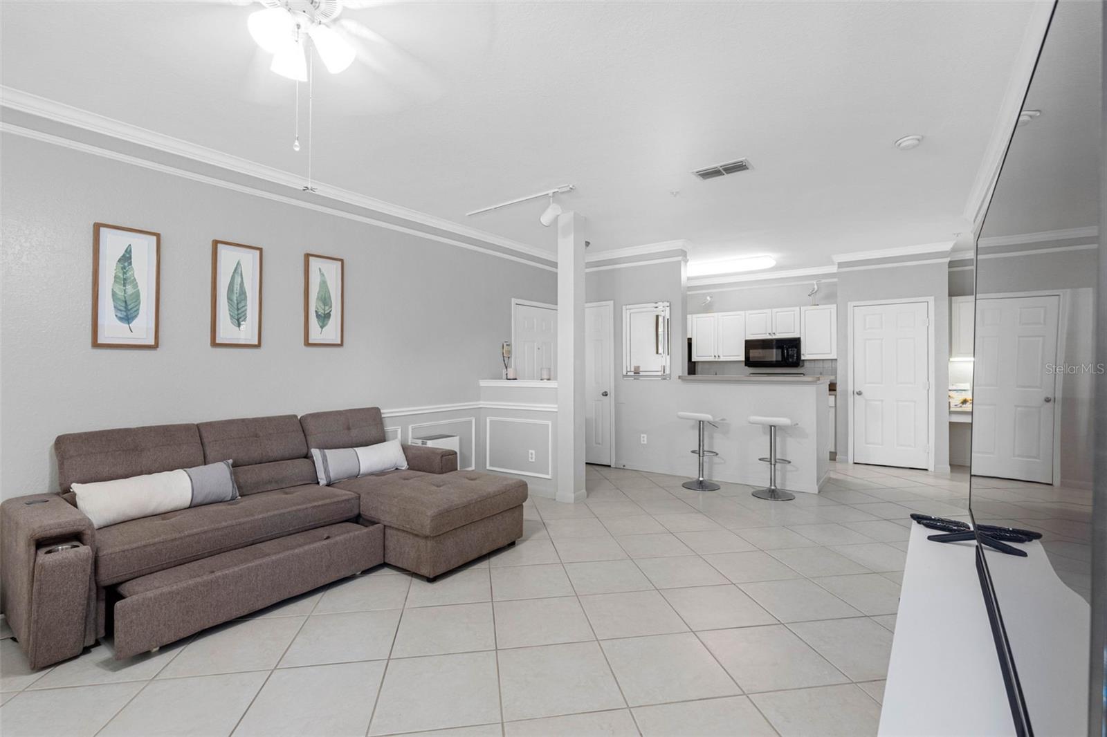 Image 17 of 63 For 4343 Bayside Village Drive 104