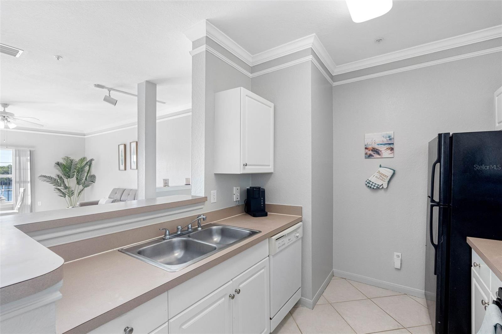 Image 21 of 63 For 4343 Bayside Village Drive 104