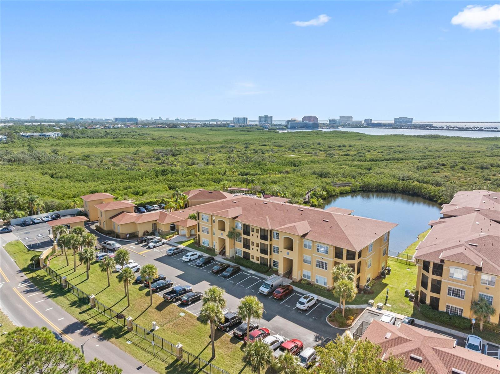 Image 5 of 63 For 4343 Bayside Village Drive 104