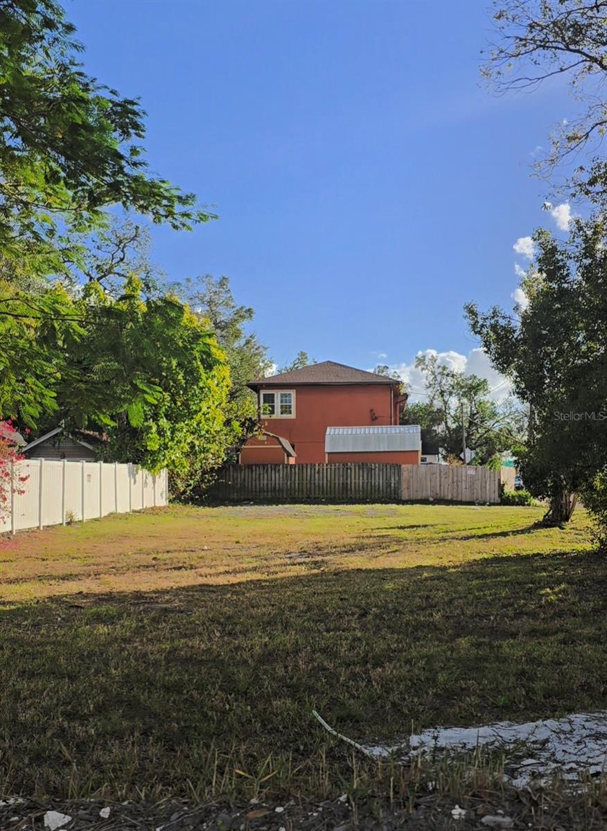Listing Details for 801 Giddens Avenue, TAMPA, FL 33603