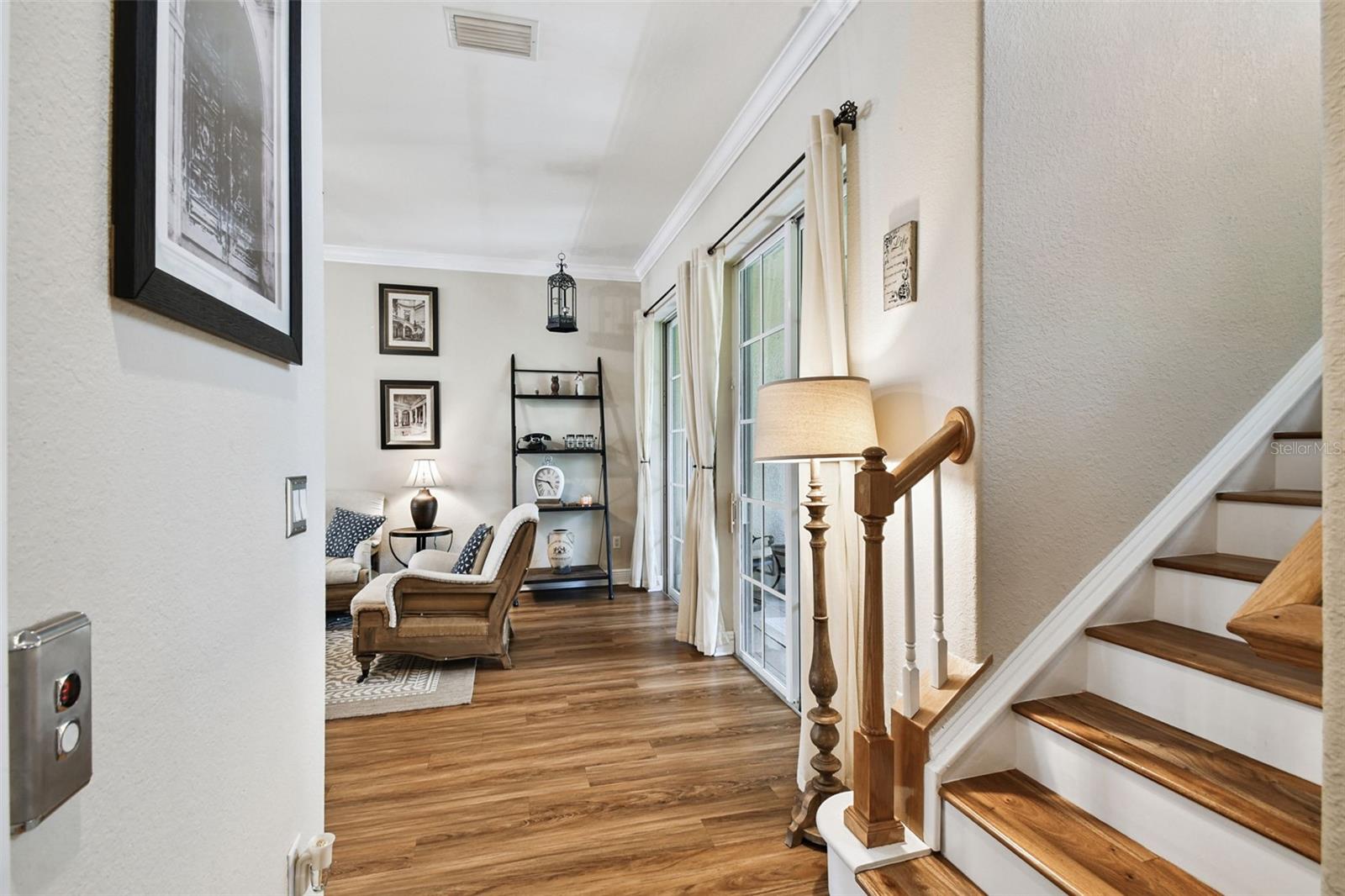 Image 10 of 58 For 6021 Printery Street 103