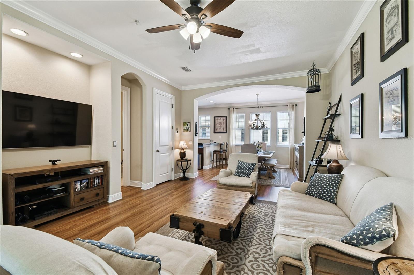 Image 12 of 58 For 6021 Printery Street 103