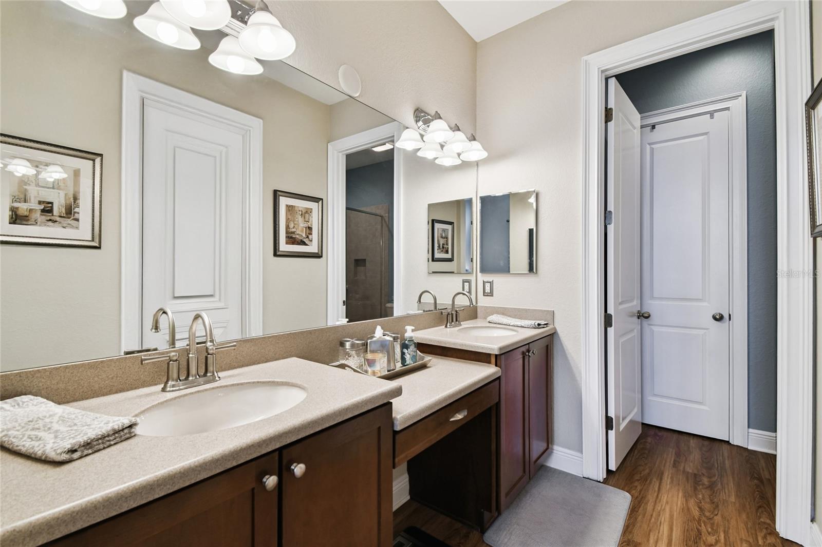 Image 31 of 58 For 6021 Printery Street 103