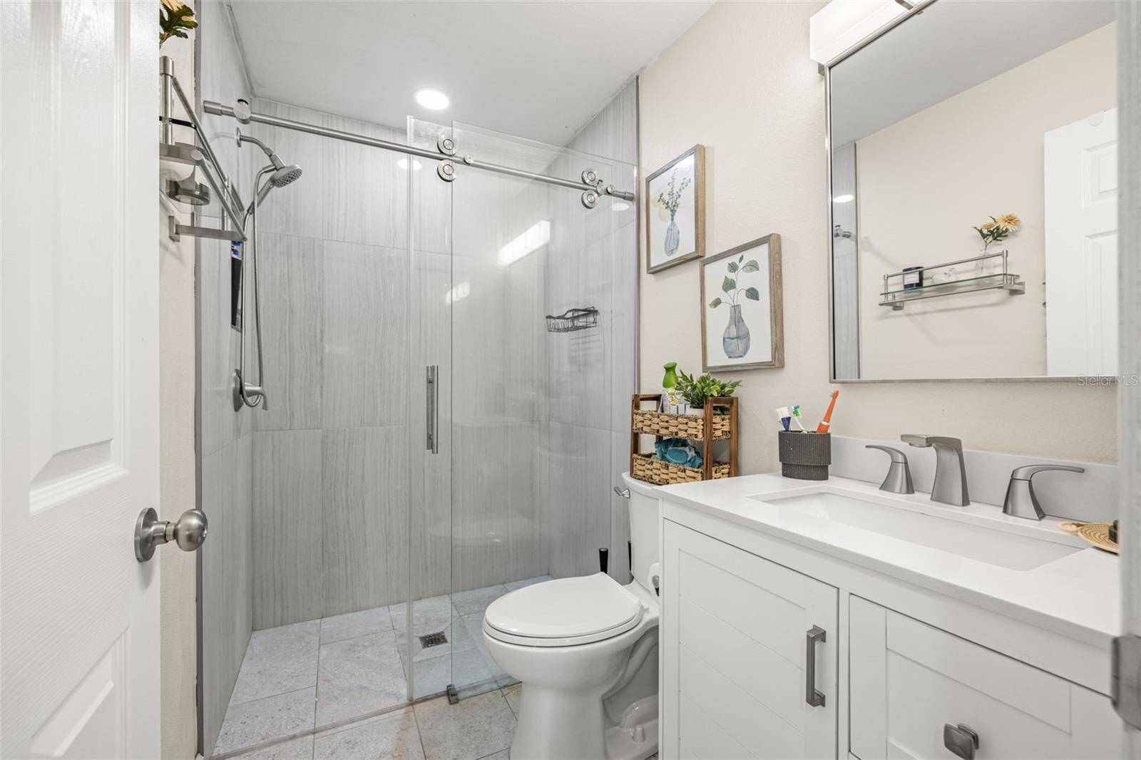 Image 19 of 35 For 14002 Arbor Knoll Circle