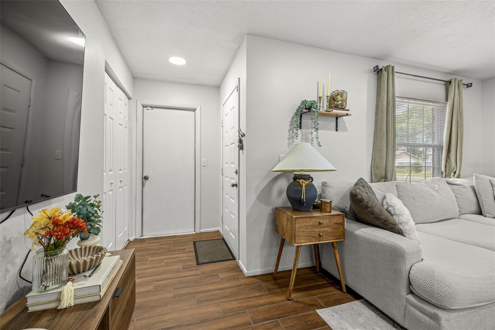 Image 6 of 35 For 14002 Arbor Knoll Circle