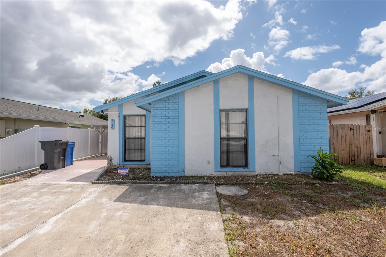 Details for 9120 Sandcroft Court, TAMPA, FL 33615