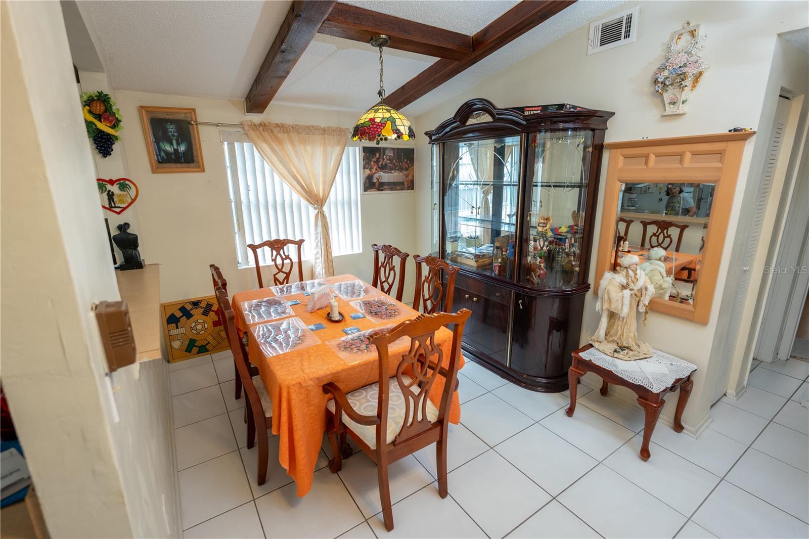 Image 11 of 54 For 9120 Sandcroft Court