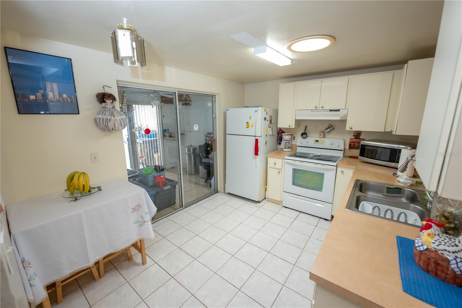 Image 18 of 54 For 9120 Sandcroft Court