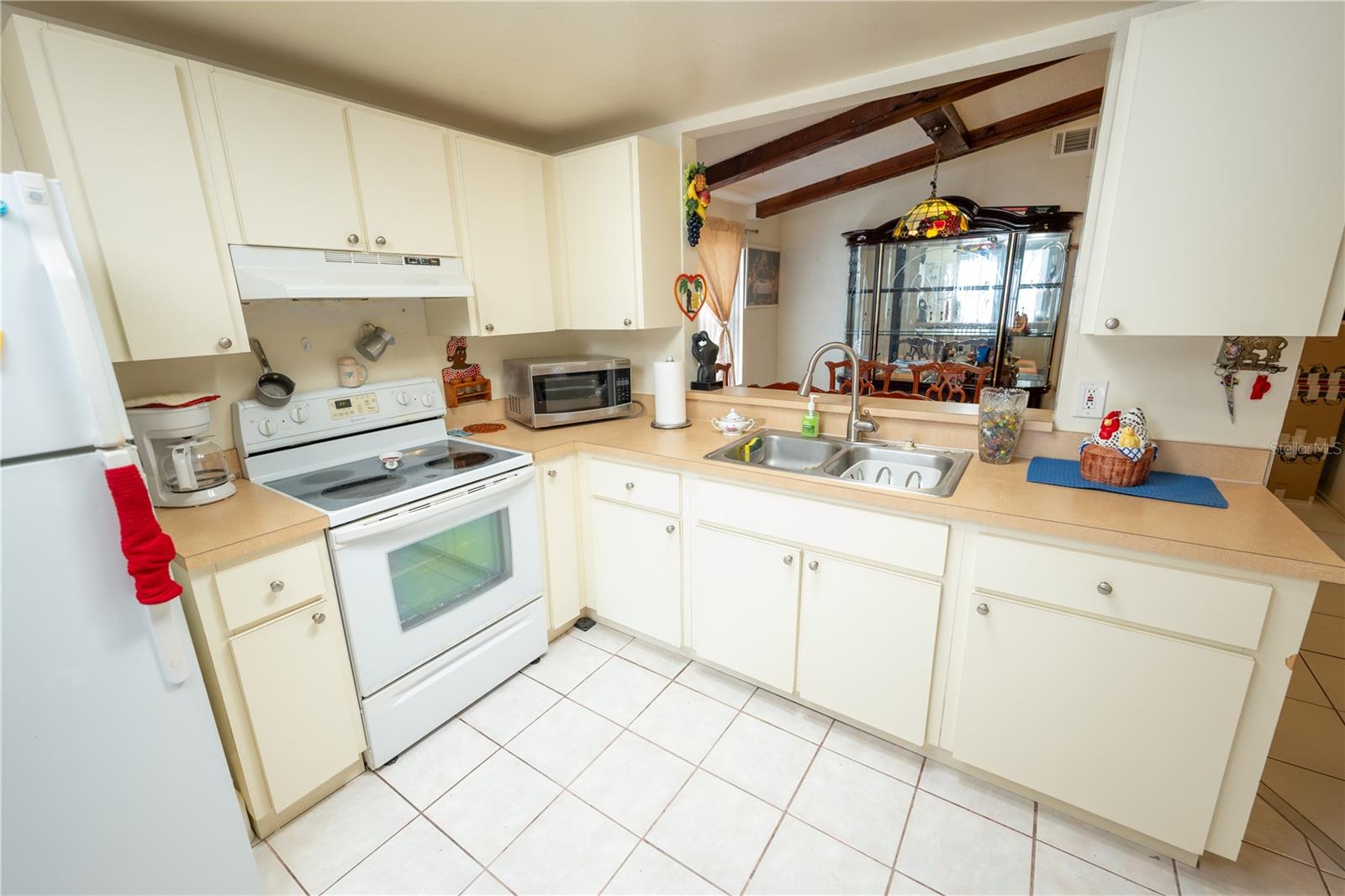 Image 22 of 54 For 9120 Sandcroft Court