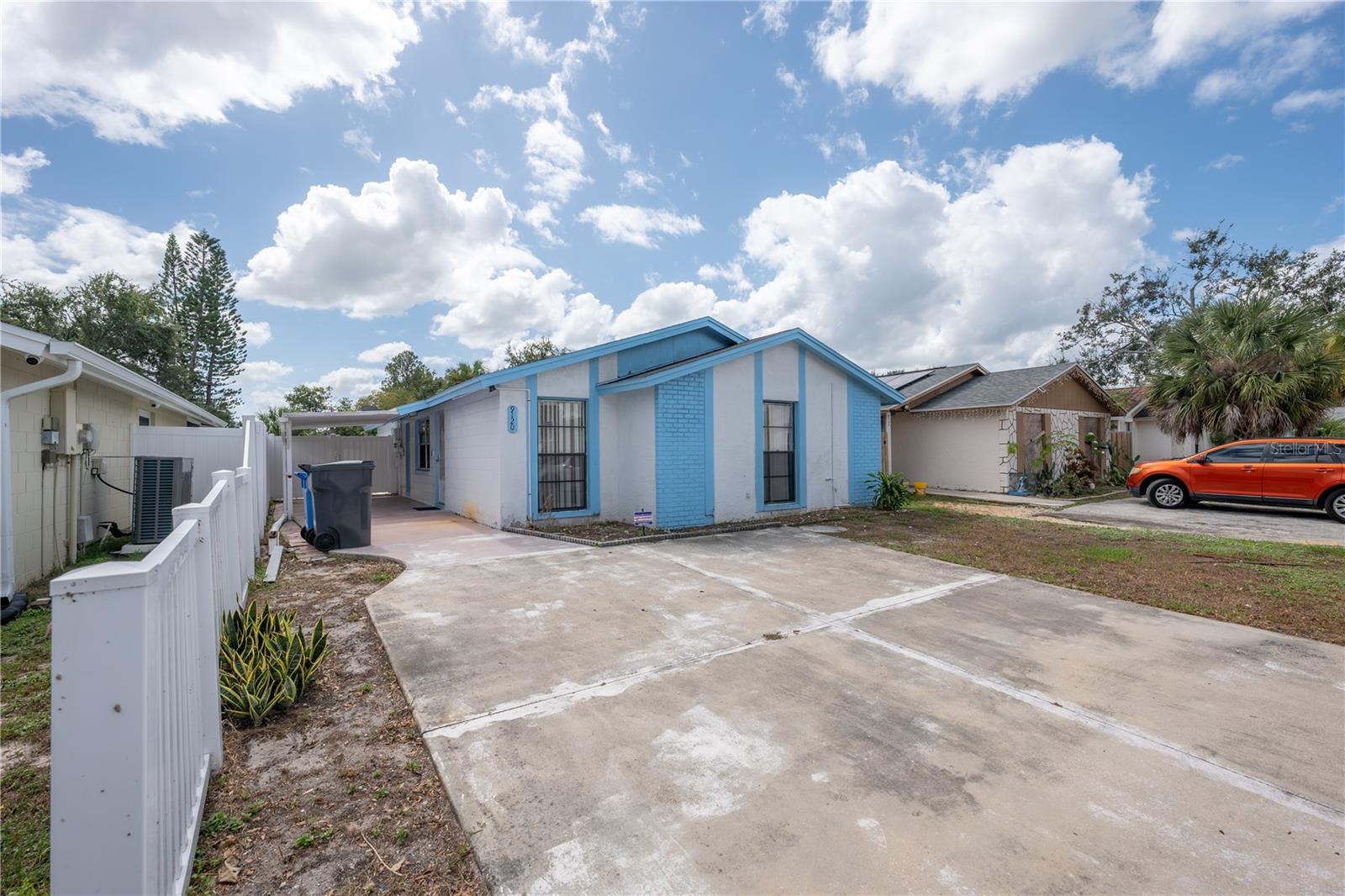 Image 3 of 54 For 9120 Sandcroft Court