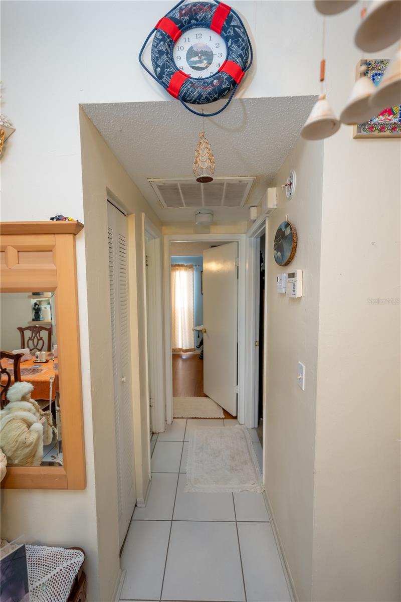 Image 31 of 54 For 9120 Sandcroft Court