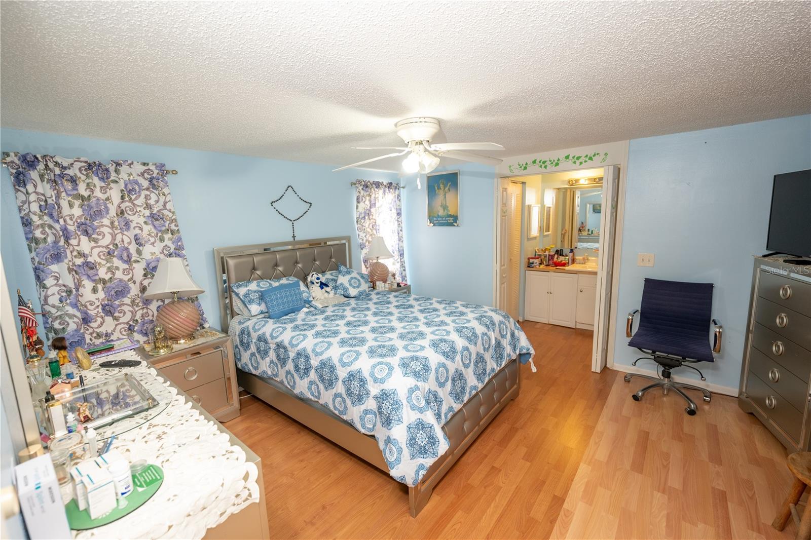 Image 32 of 54 For 9120 Sandcroft Court