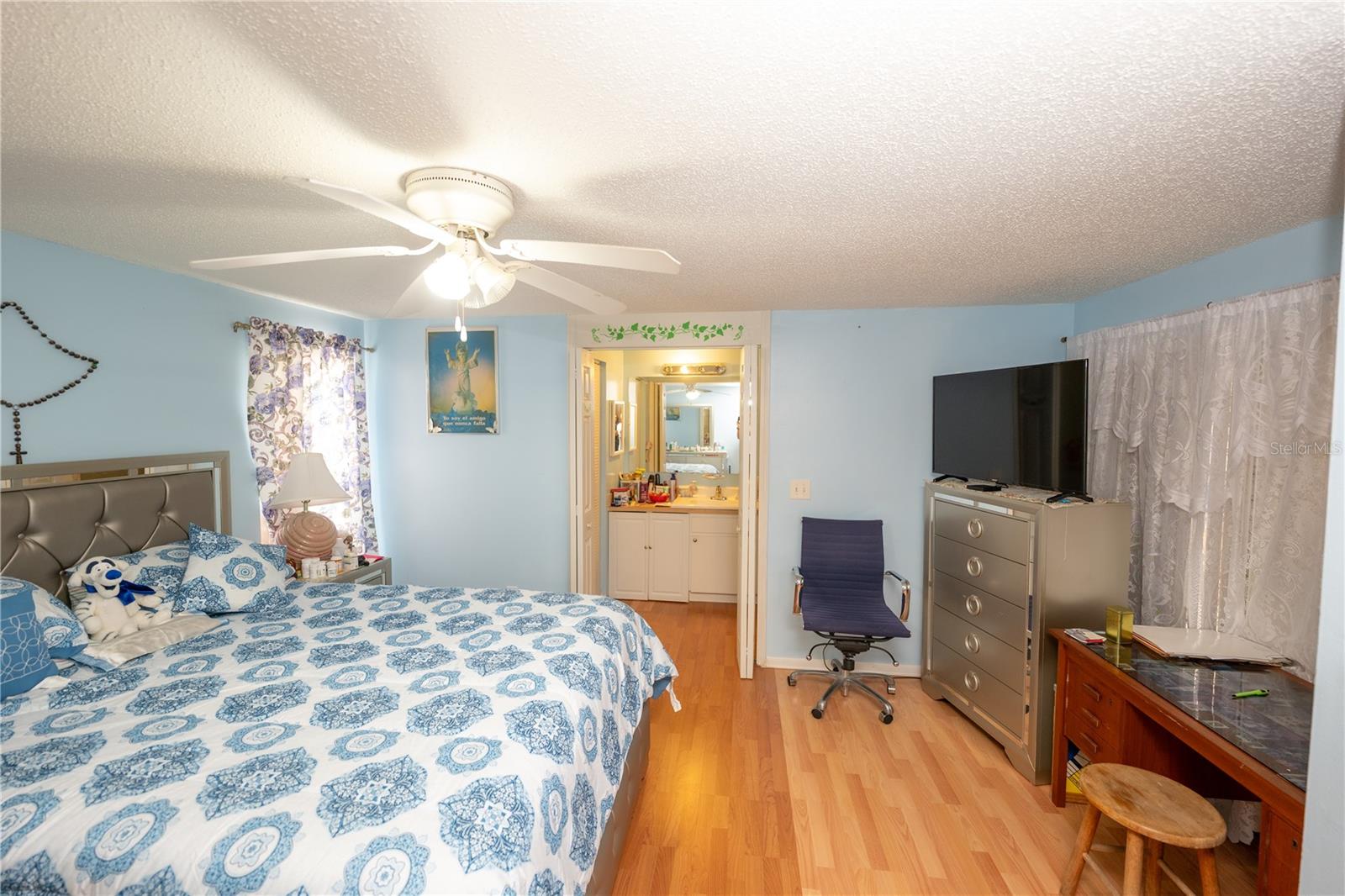 Image 33 of 54 For 9120 Sandcroft Court