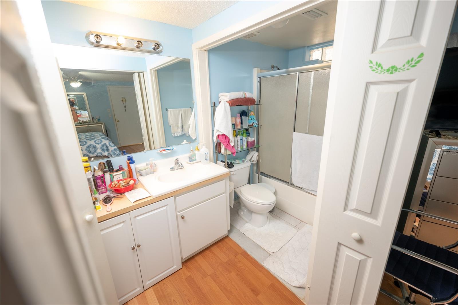 Image 36 of 54 For 9120 Sandcroft Court