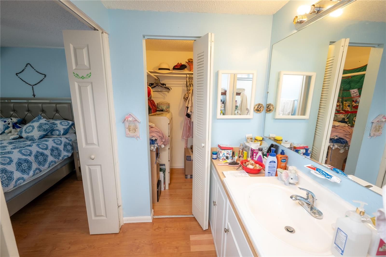 Image 37 of 54 For 9120 Sandcroft Court