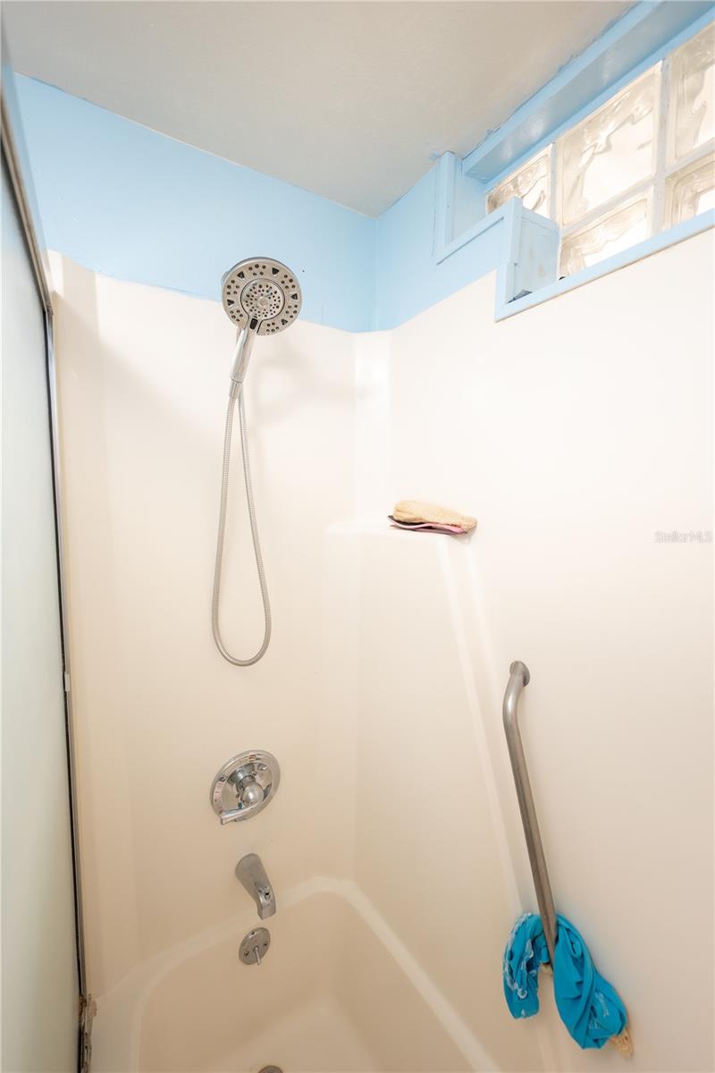 Image 38 of 54 For 9120 Sandcroft Court