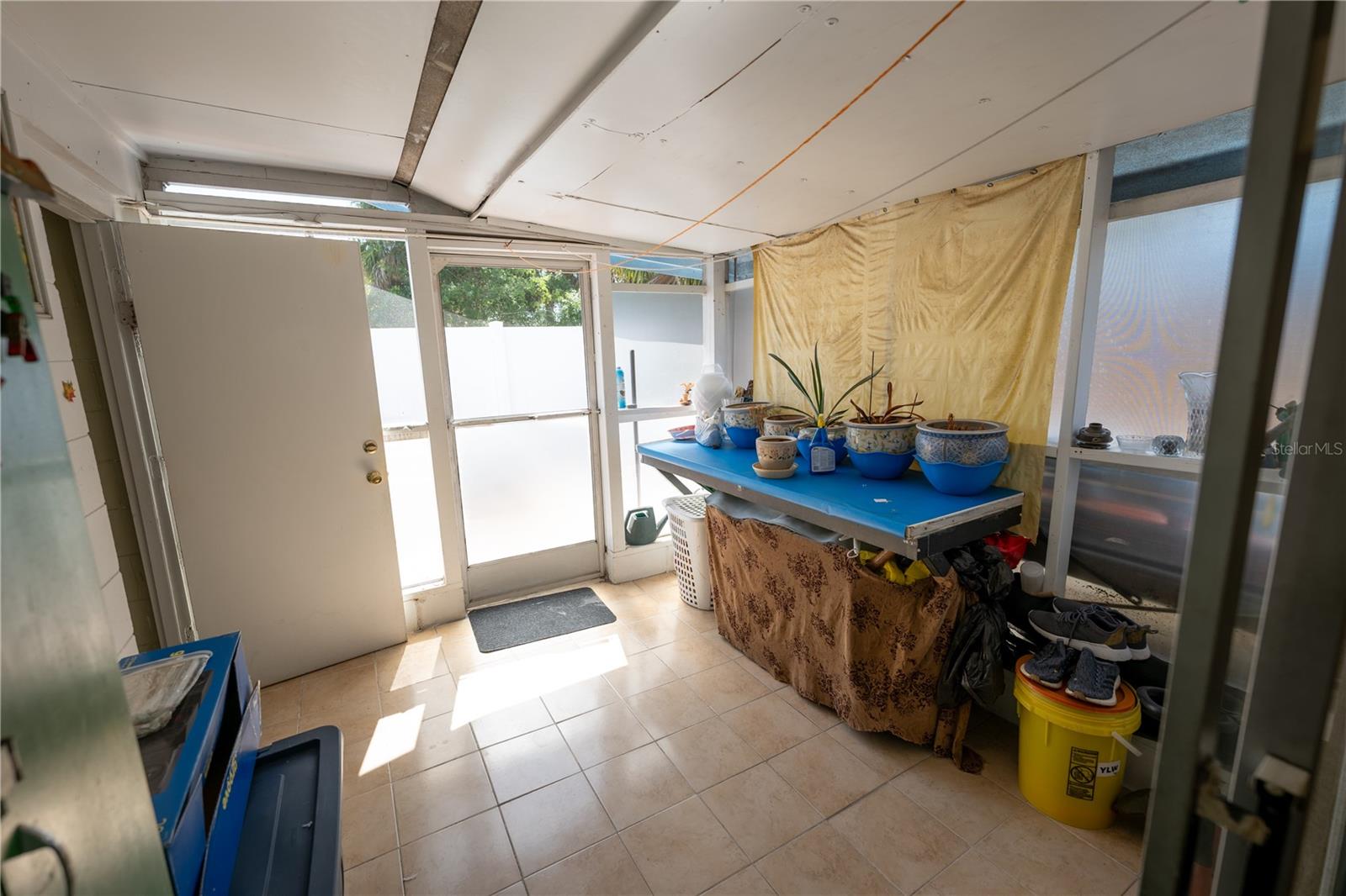 Image 42 of 54 For 9120 Sandcroft Court