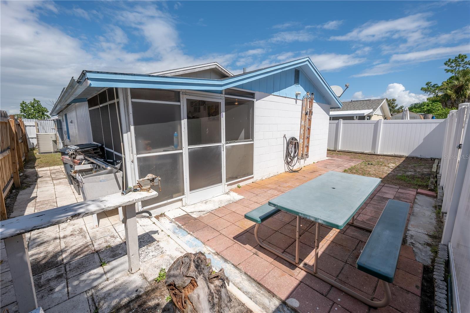 Image 48 of 54 For 9120 Sandcroft Court