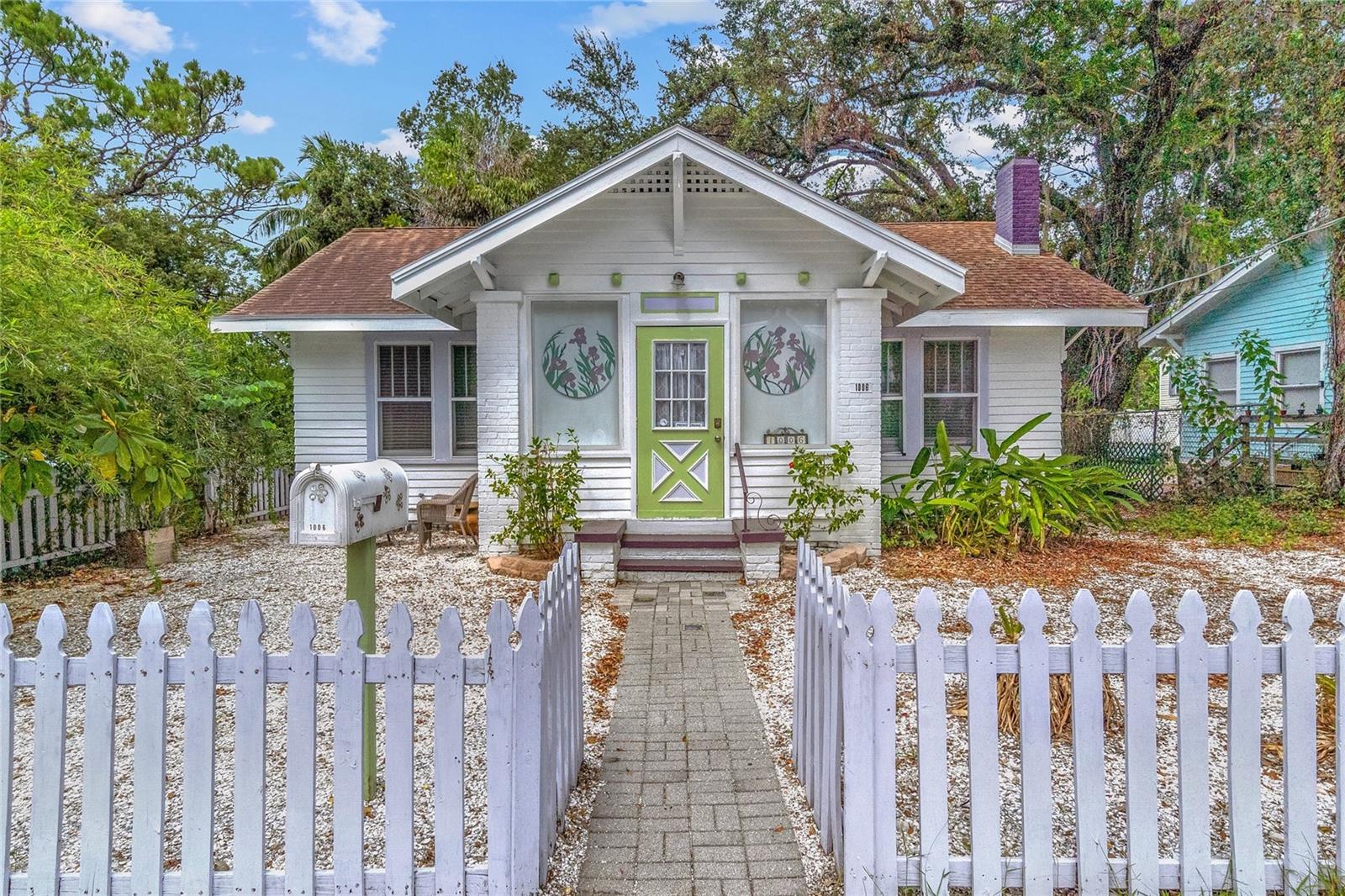 Details for 1006 11th Avenue W, BRADENTON, FL 34205