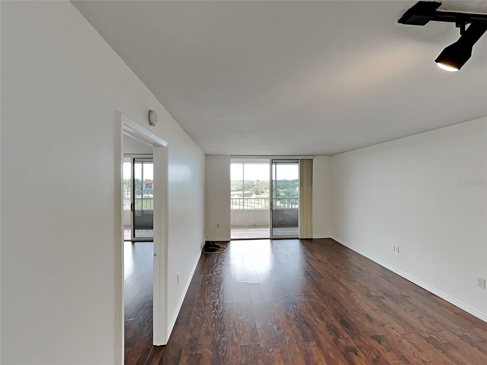 Image 7 of 24 For 2333 Feather Sound Drive C408