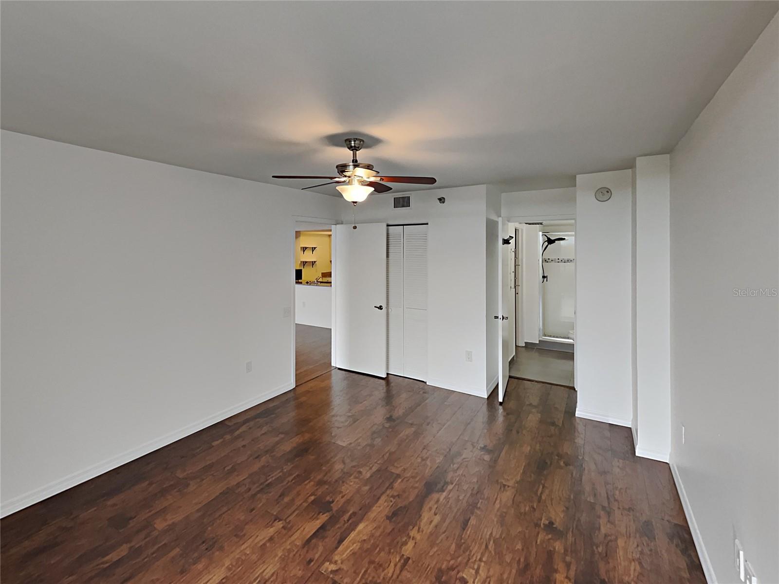 Image 8 of 24 For 2333 Feather Sound Drive C408