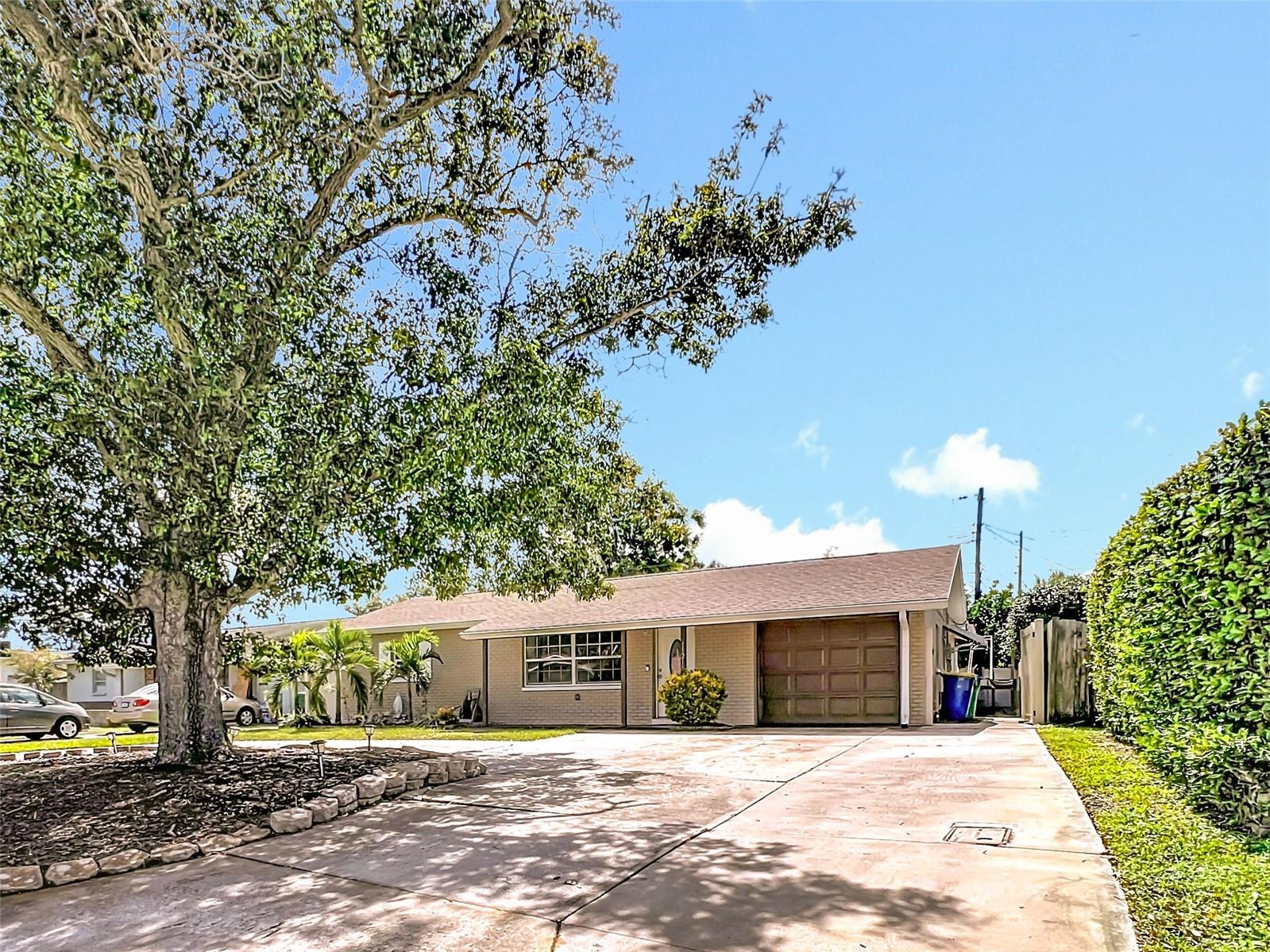 Image 41 of 41 For 11210 102nd Terrace