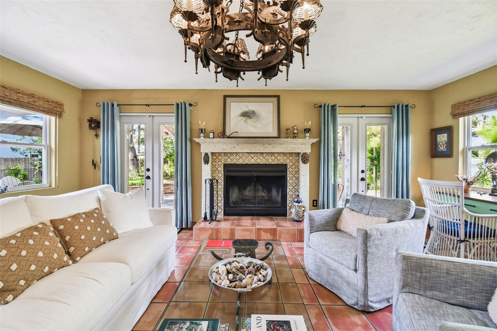 Image 30 of 45 For 266 Lyndhurst Street