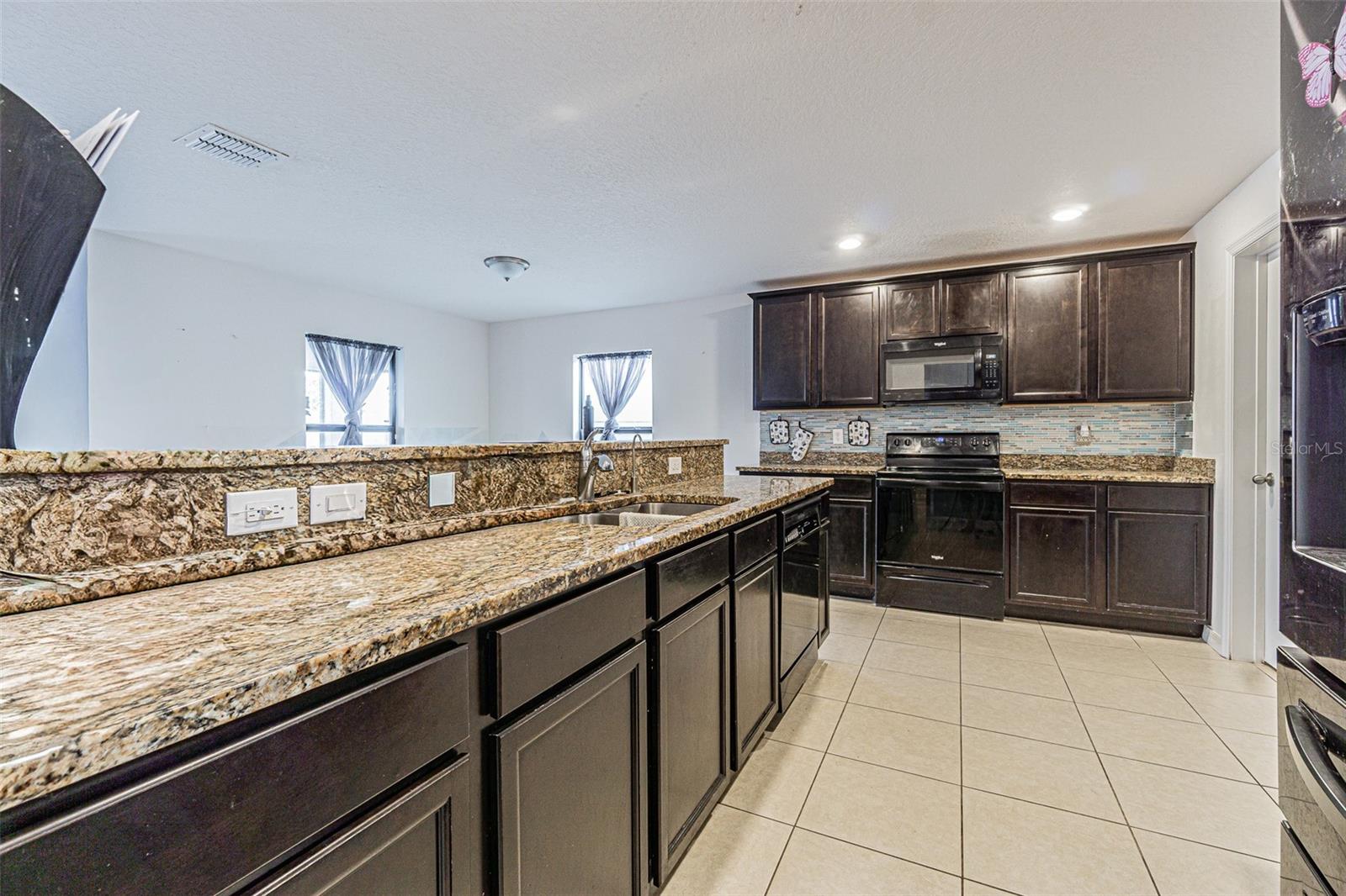 Image 23 of 46 For 1118 Wynnmere Walk Avenue