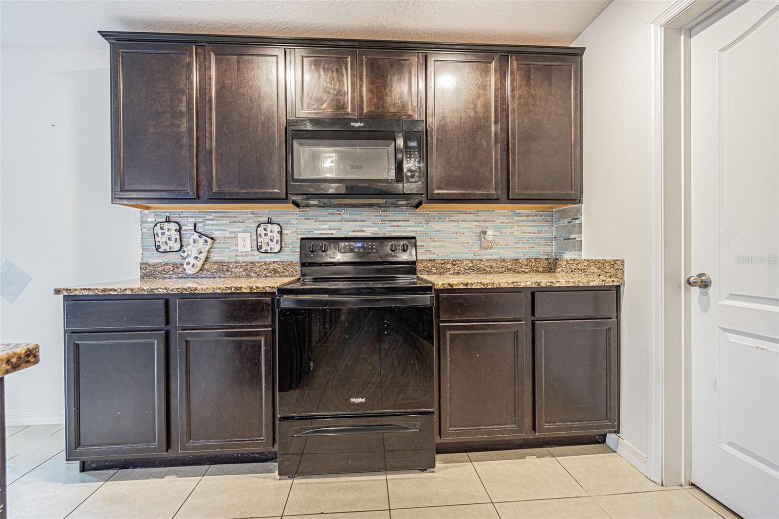 Image 24 of 46 For 1118 Wynnmere Walk Avenue