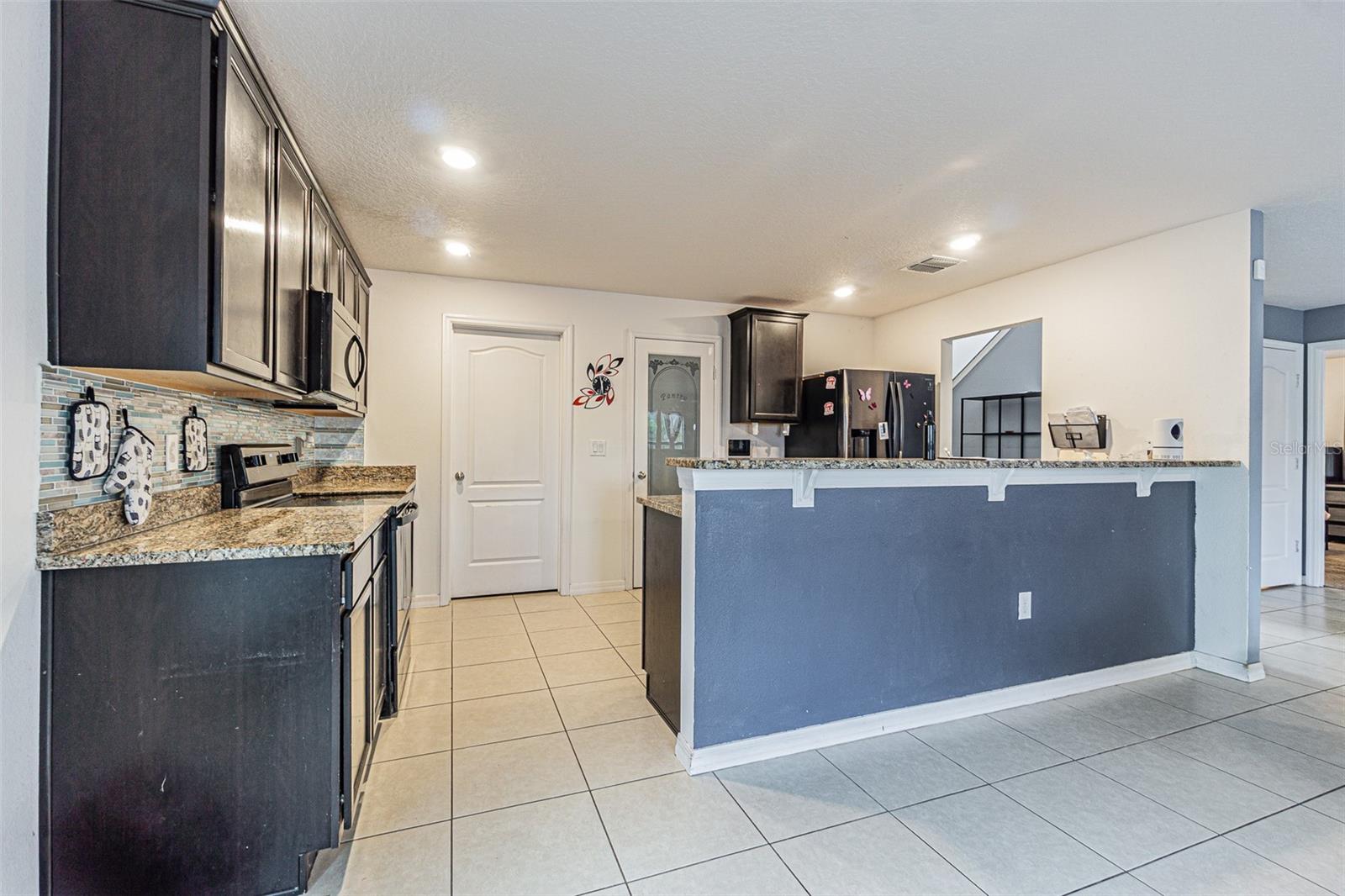 Image 27 of 46 For 1118 Wynnmere Walk Avenue