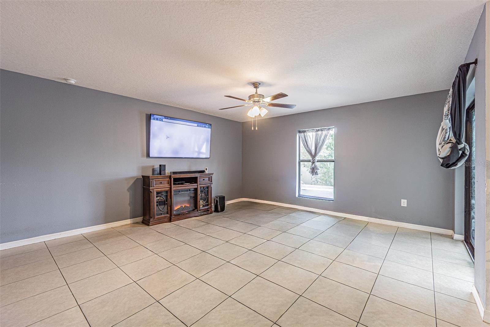 Image 29 of 46 For 1118 Wynnmere Walk Avenue