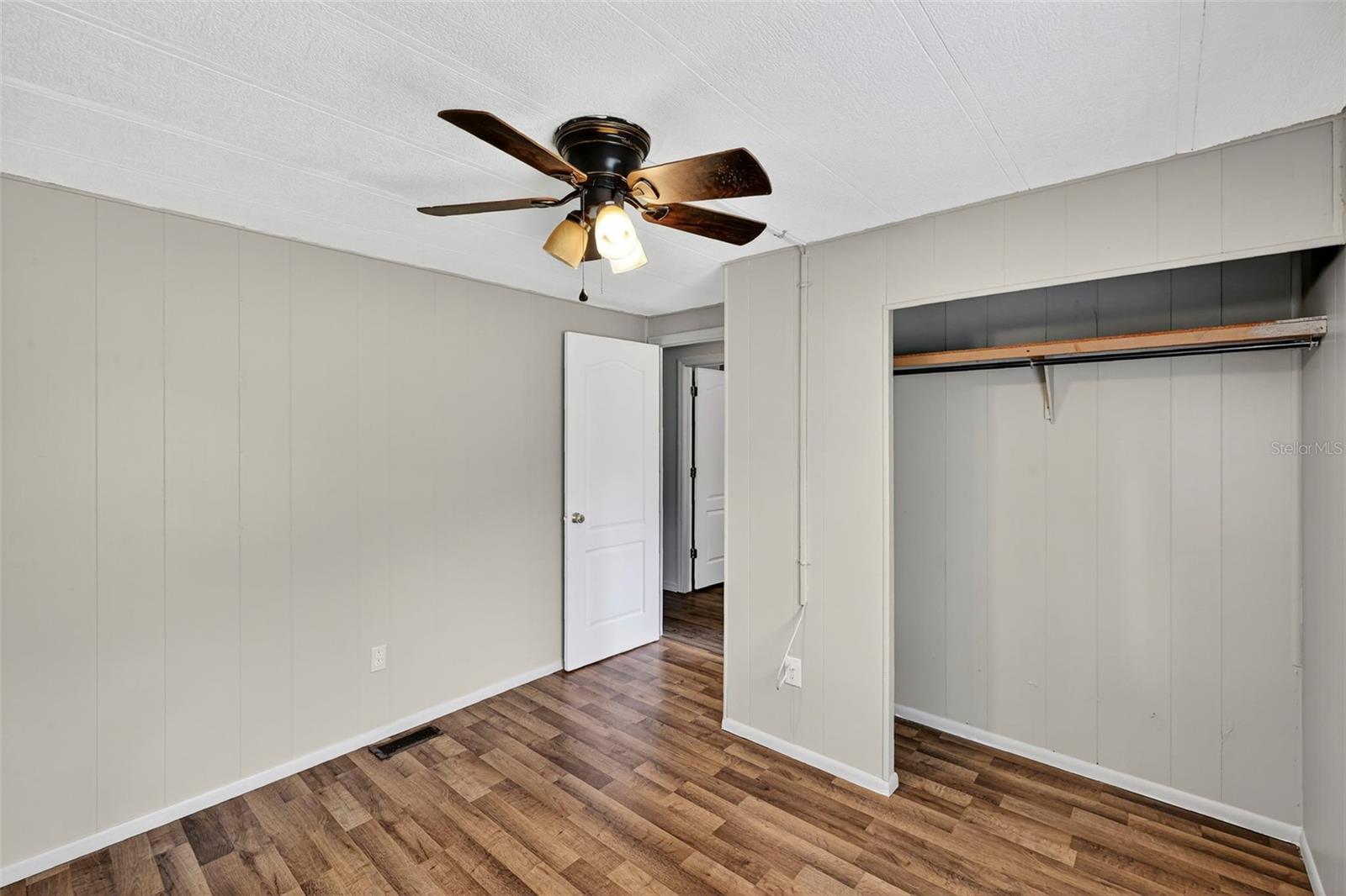 Image 24 of 38 For 37016 Waterside Drive