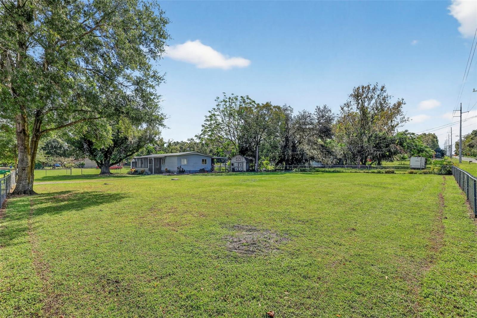Image 32 of 38 For 37016 Waterside Drive
