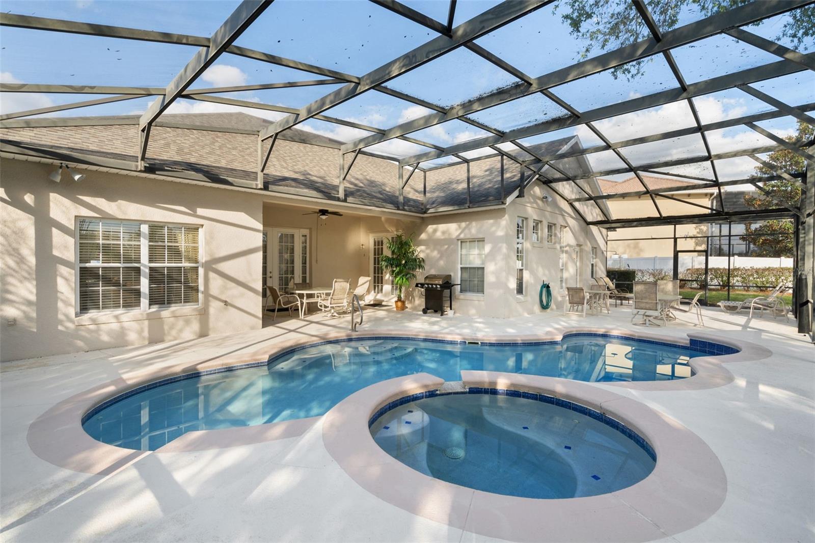 Image 2 of 50 For 7939 Sea Pearl Circle