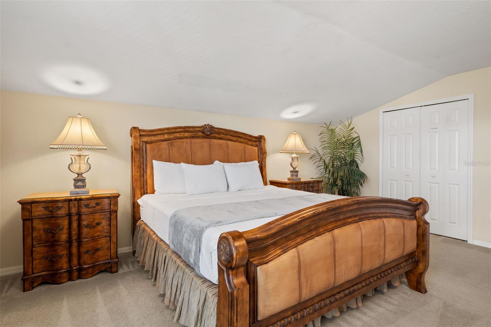 Image 20 of 50 For 7939 Sea Pearl Circle