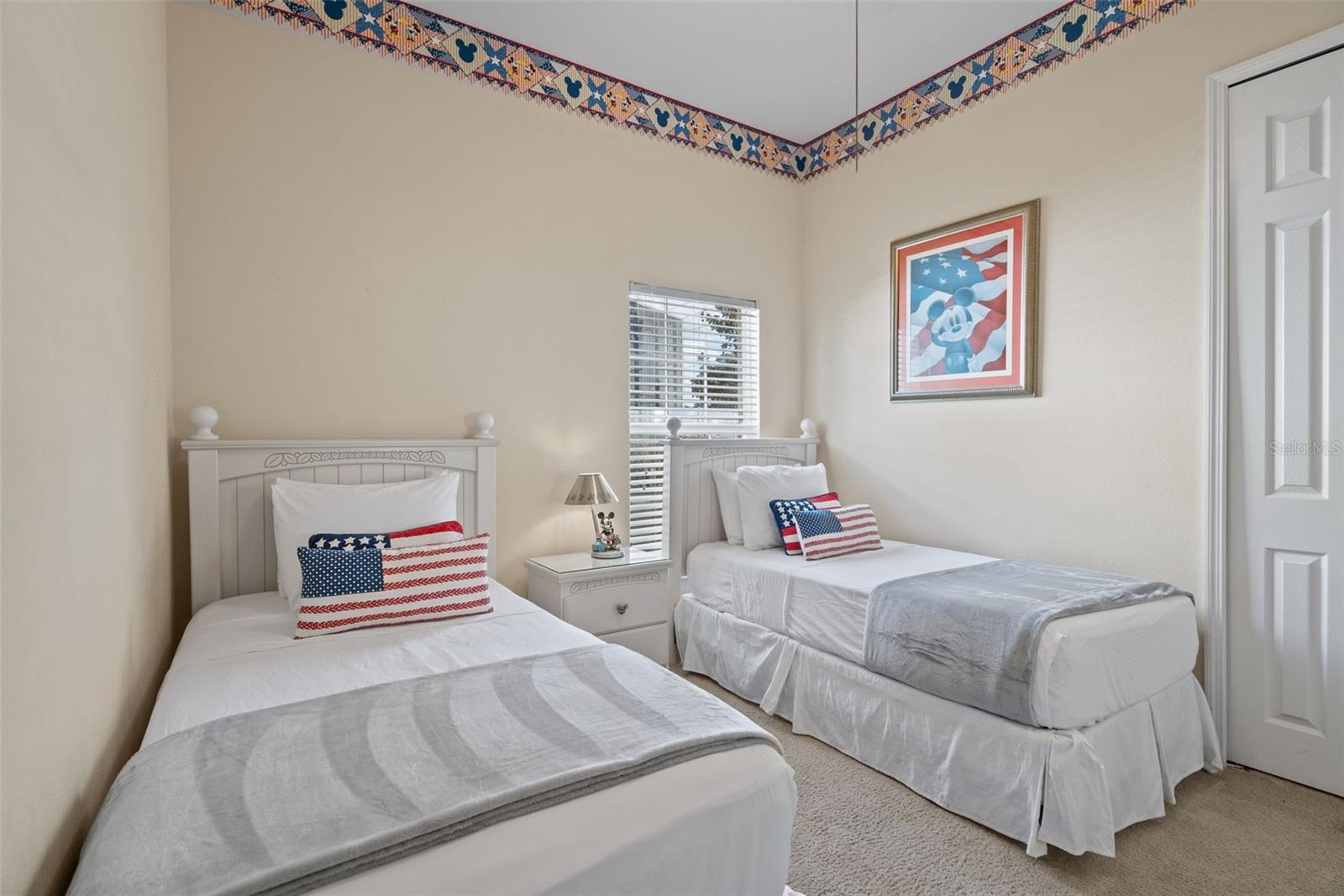 Image 26 of 50 For 7939 Sea Pearl Circle