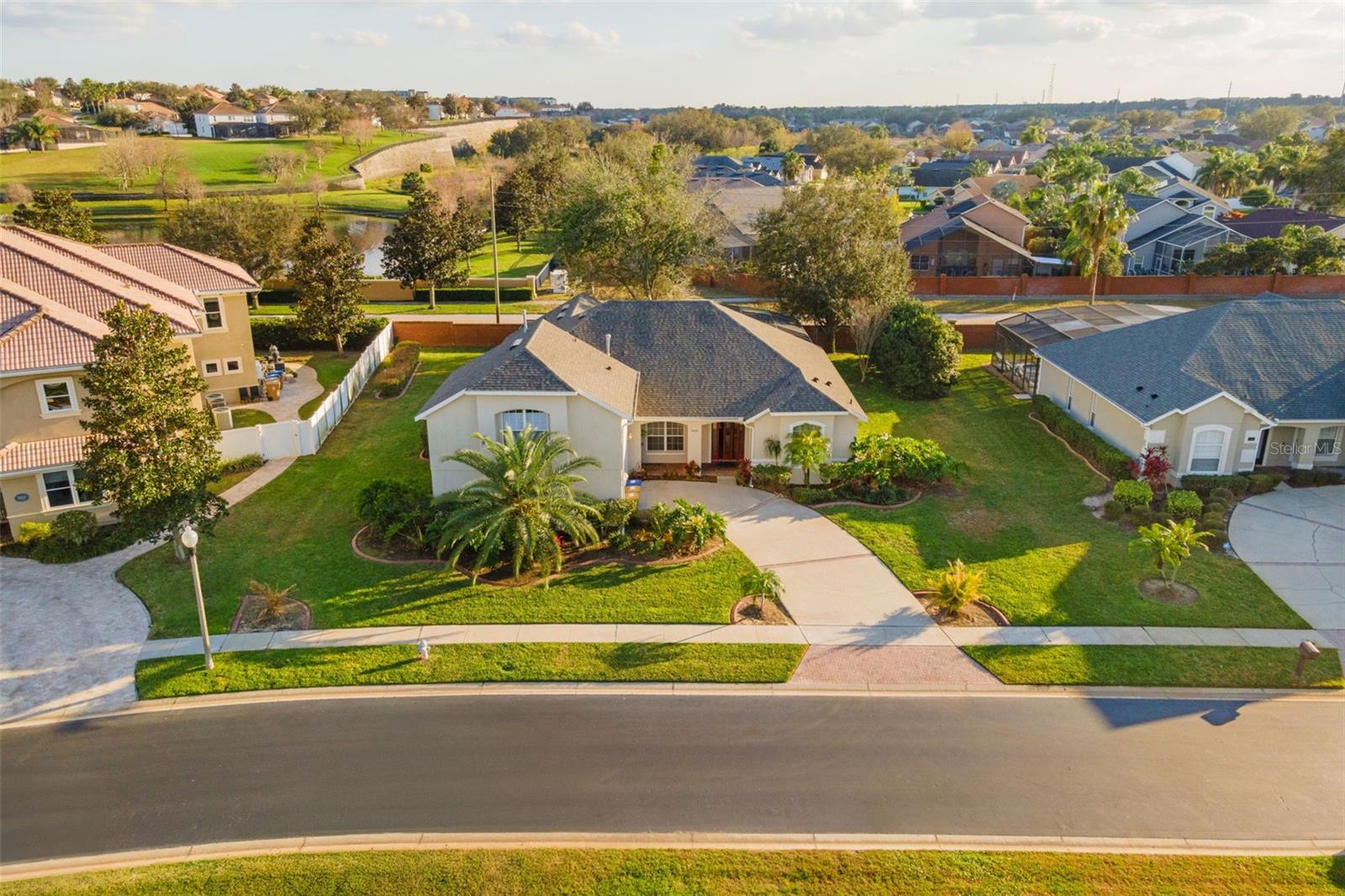 Image 43 of 50 For 7939 Sea Pearl Circle