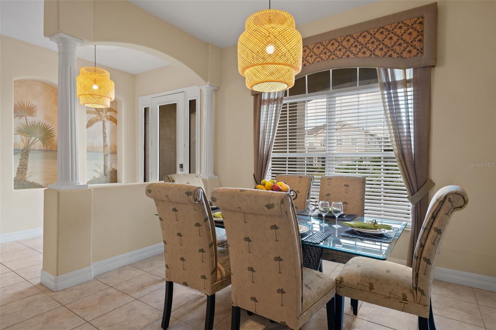 Image 7 of 50 For 7939 Sea Pearl Circle