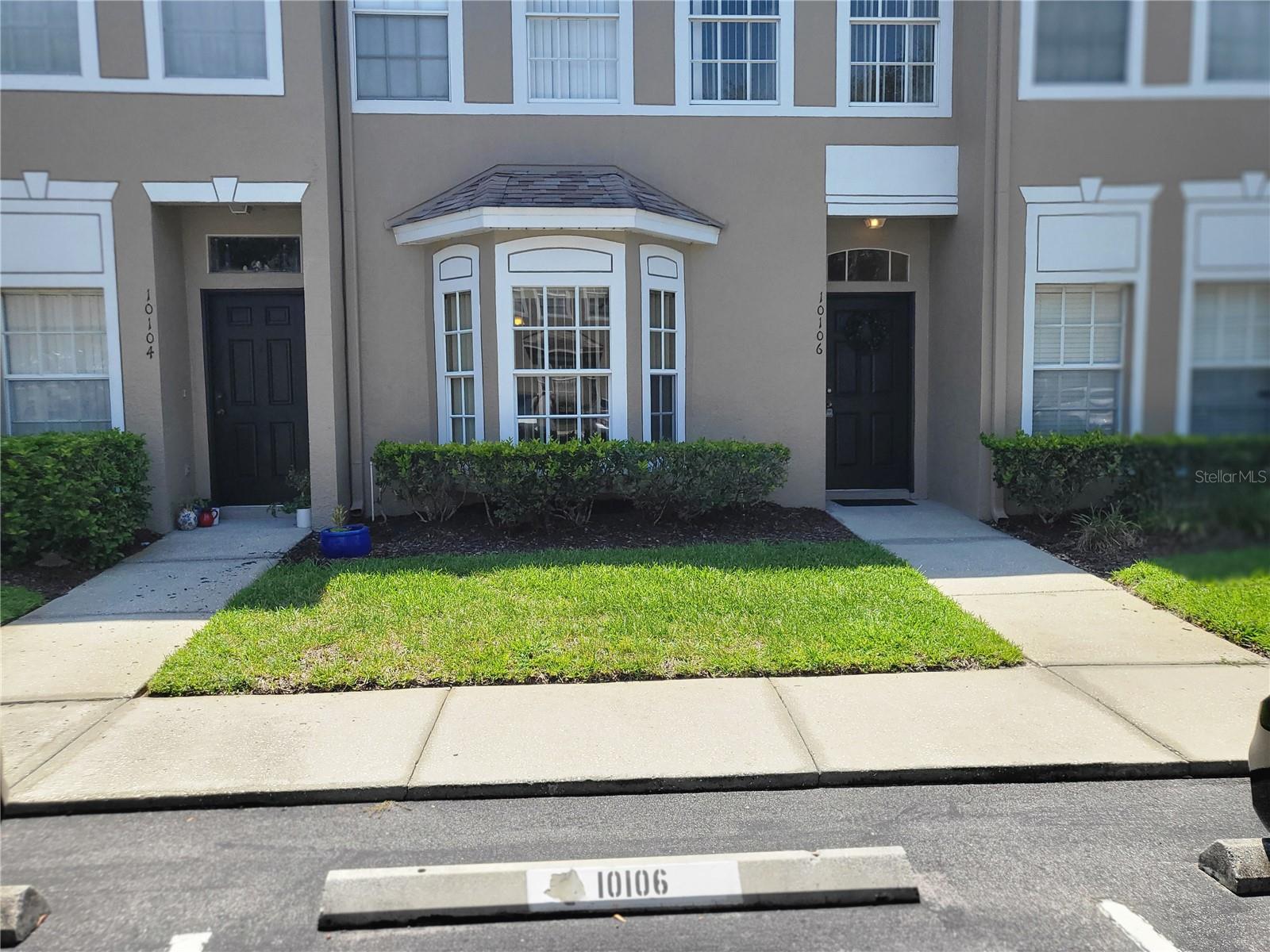 Image 2 of 55 For 10106 Belleville Place
