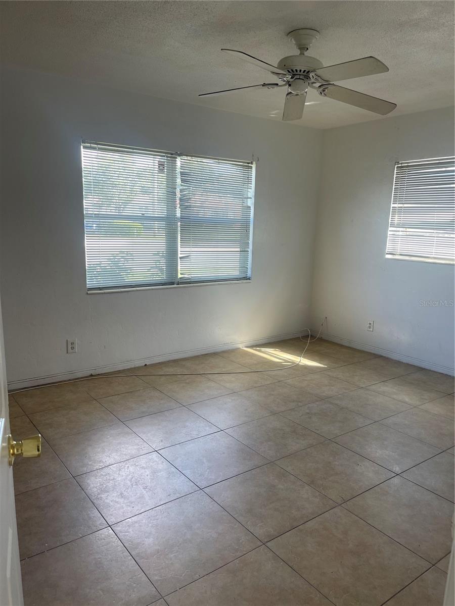 Image 4 of 9 For 4400 38th Avenue N