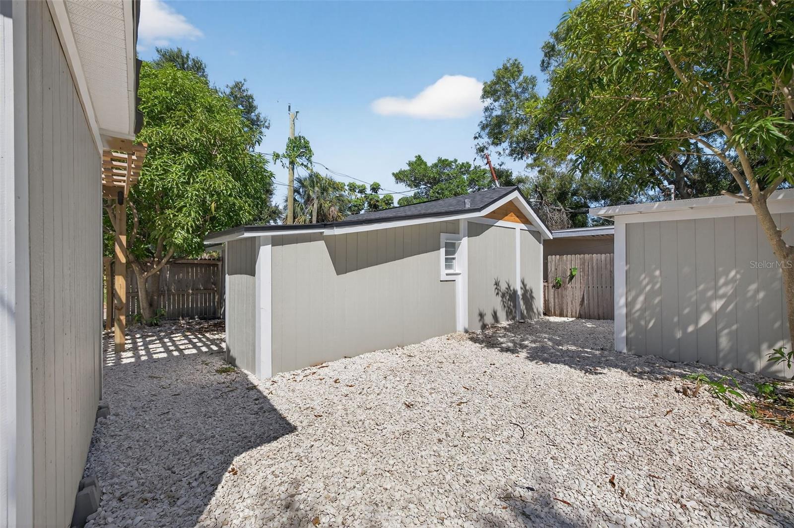 Image 25 of 40 For 2725 14th Avenue S