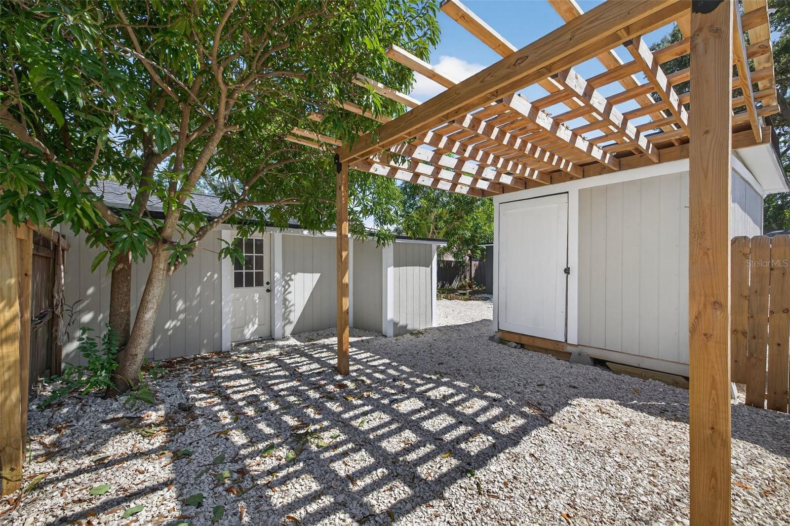 Image 26 of 40 For 2725 14th Avenue S