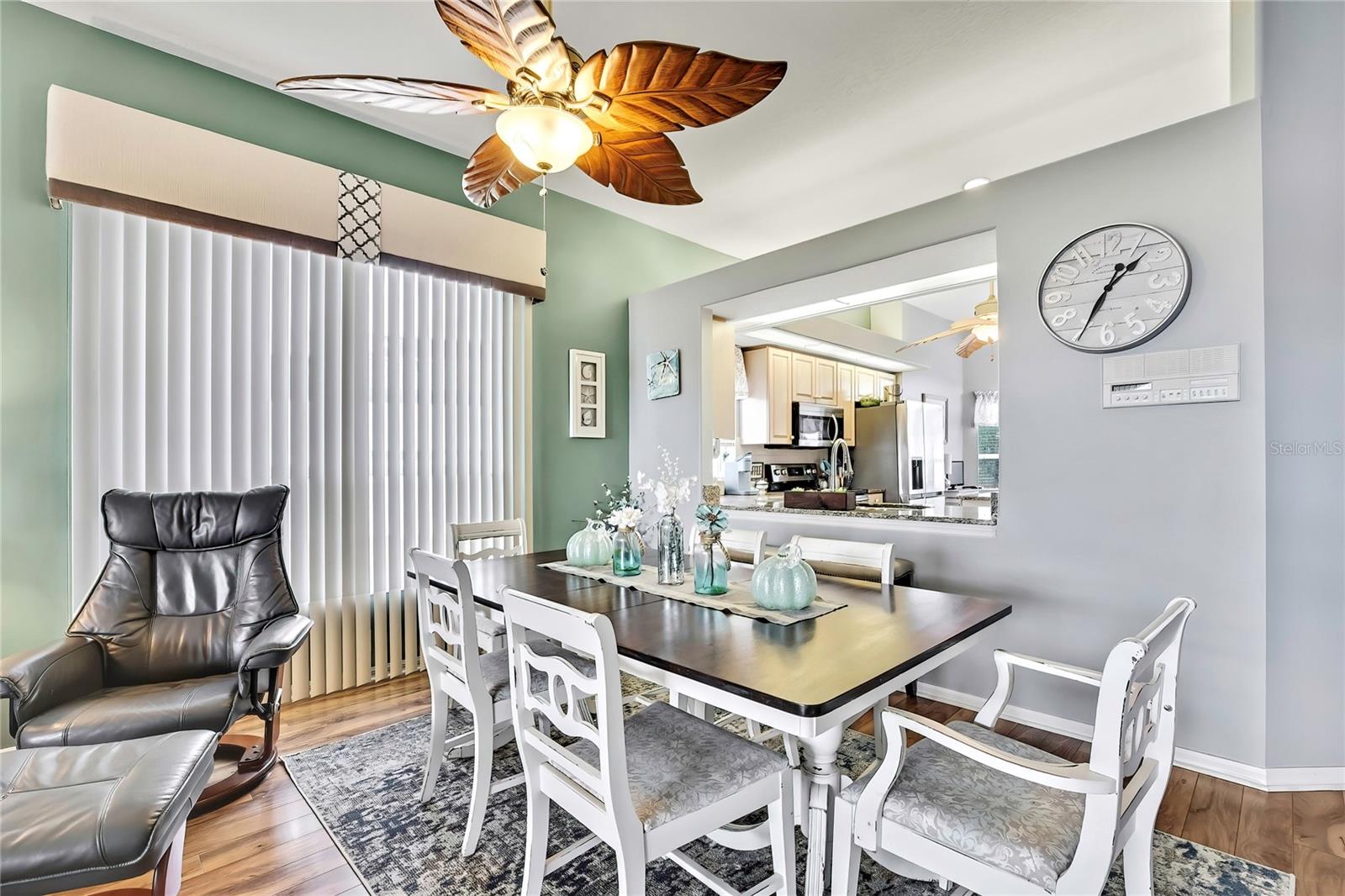 Image 16 of 58 For 8472 Maybelle Drive