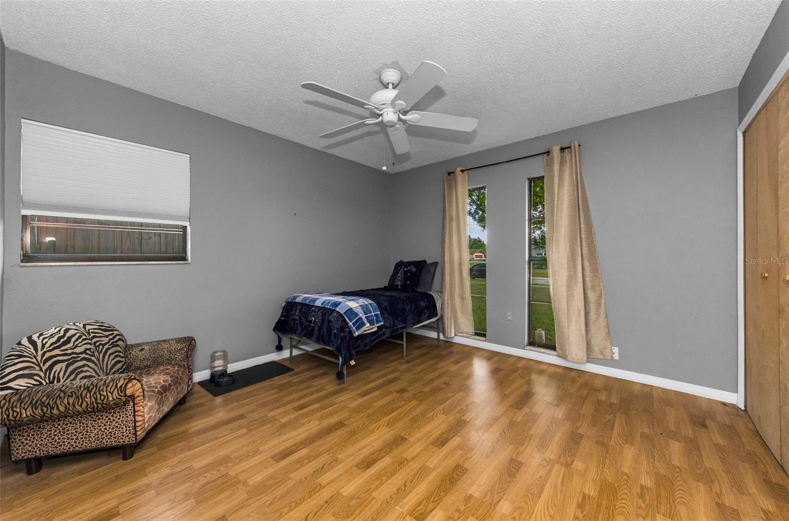 Image 34 of 61 For 8329 Broken Willow Lane