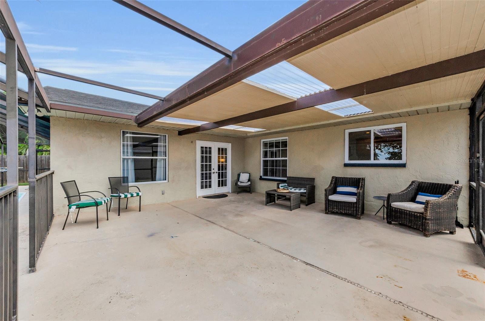 Image 46 of 61 For 8329 Broken Willow Lane