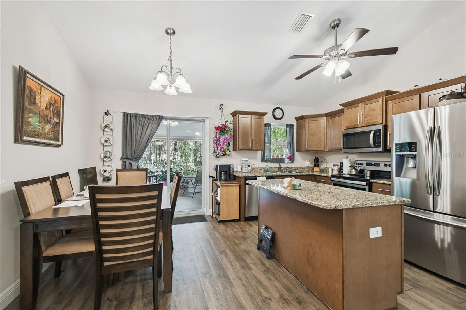 Image 14 of 85 For 10005 Ocean Drive