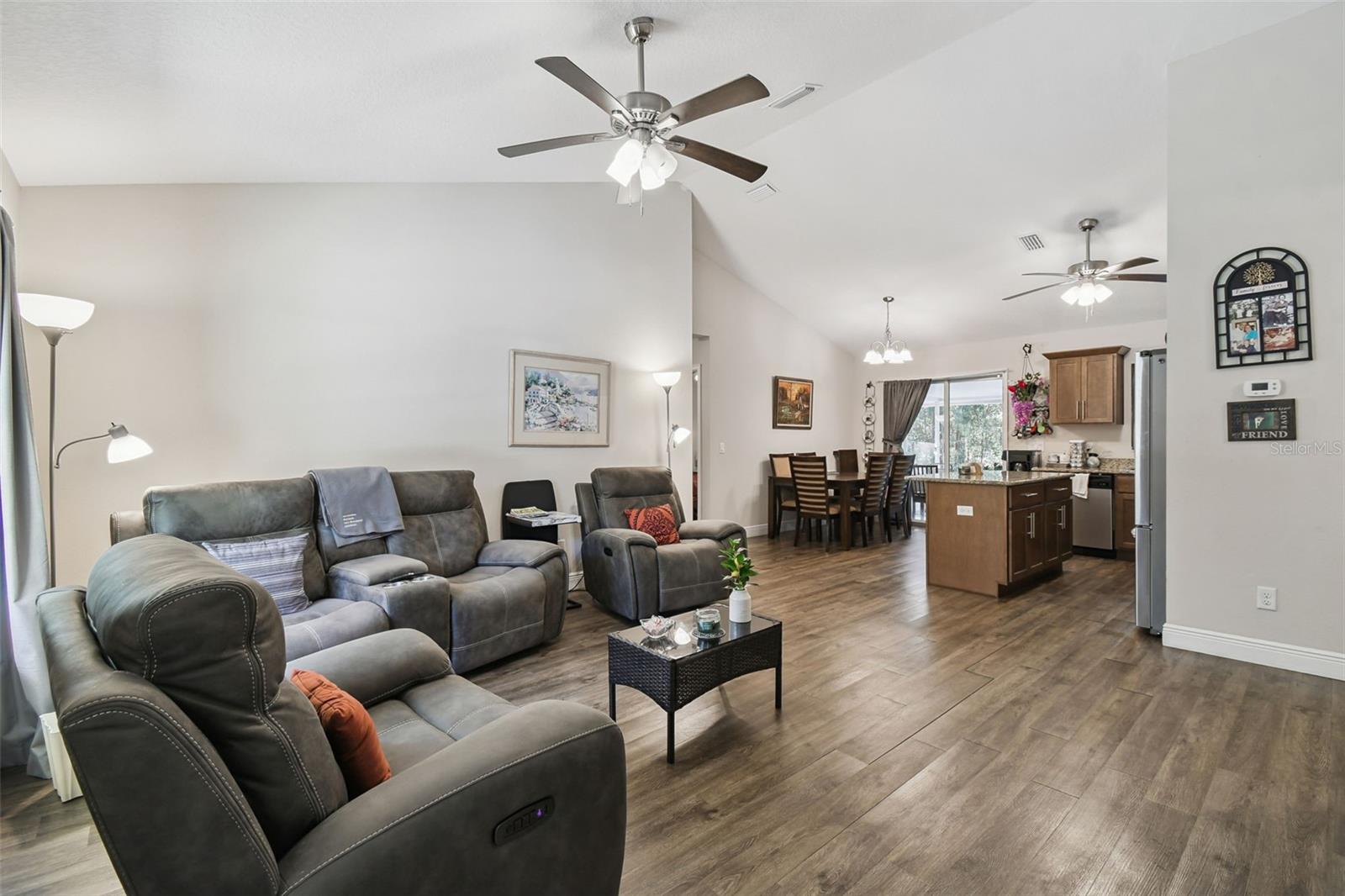 Image 8 of 85 For 10005 Ocean Drive